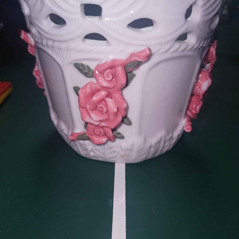 Vintage Bloom Rite Ceramic Planter with Roses - Picture 3 of 6